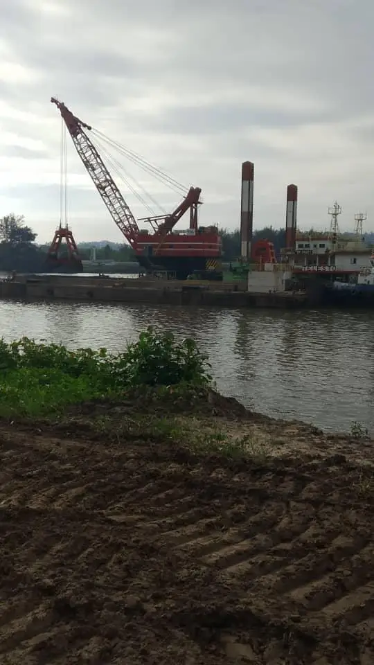 OMA dredging project operation at Samalaju and Bintulu Port — image 8