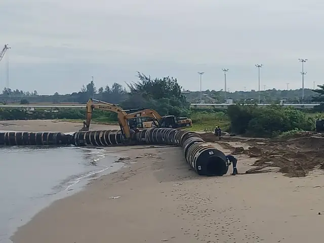 OMA dredging project operation at Samalaju and Bintulu Port — image 22