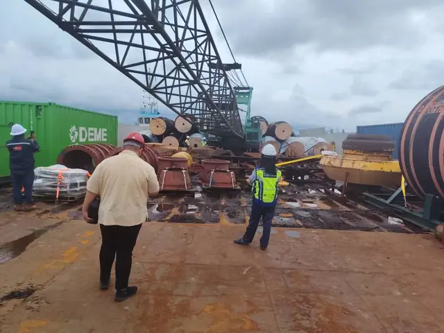 OMA dredging project operation at Samalaju and Bintulu Port — image 25
